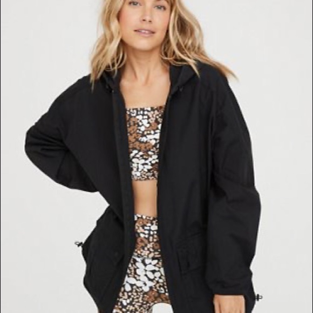 Aerie Offline Black Cargo Windbreaker Jacket XS